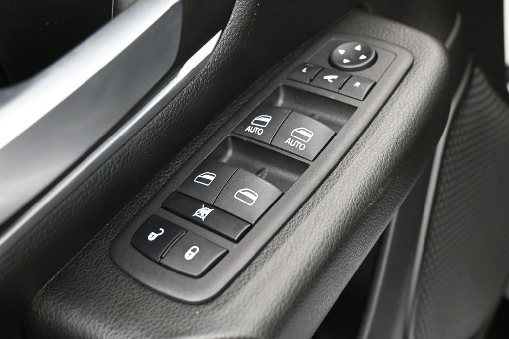 Used 2023 RAM 1500 Big Horn RWD image 14