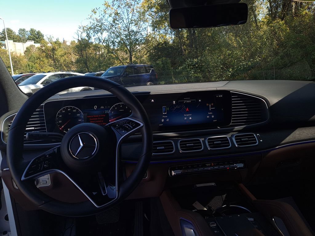Certified 2025 Mercedes-Benz GLS 450 GLS 450 image 13