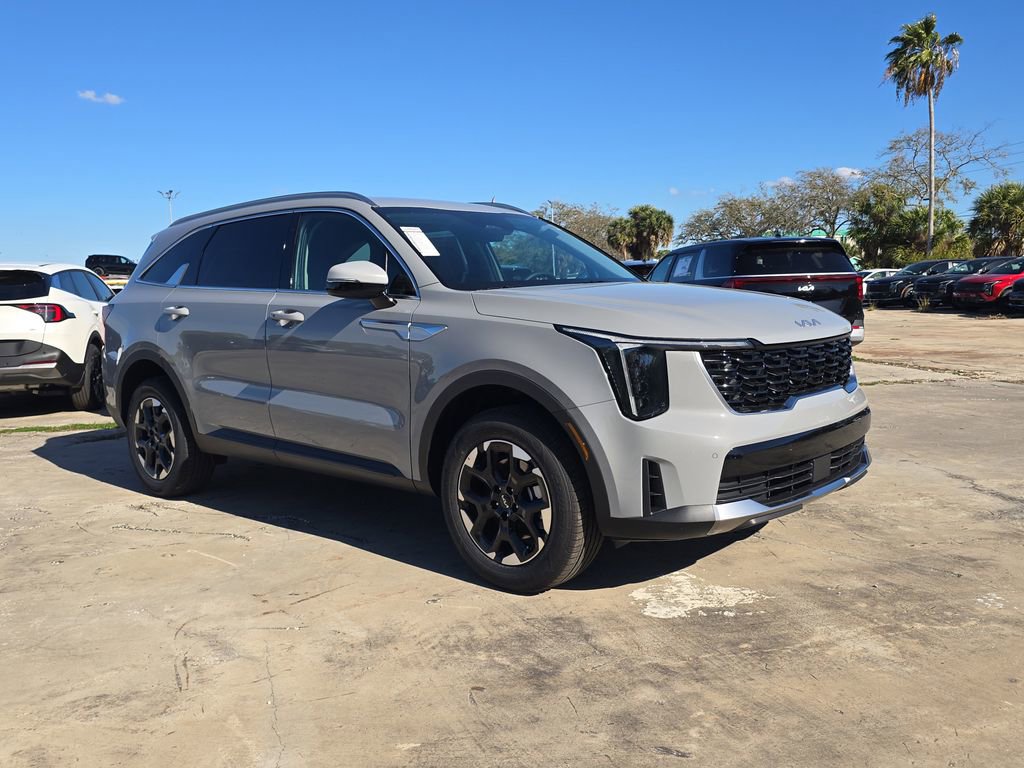 New 2026 Kia Sorento S image 2