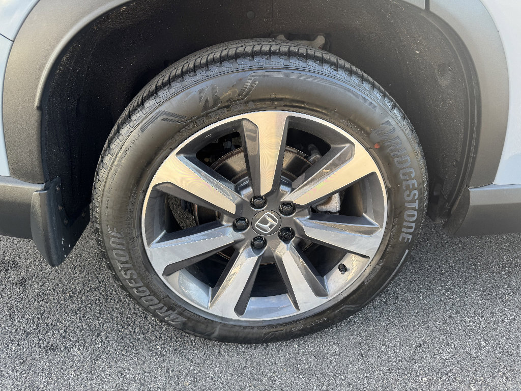 Used 2023 Honda Pilot Elite image 31