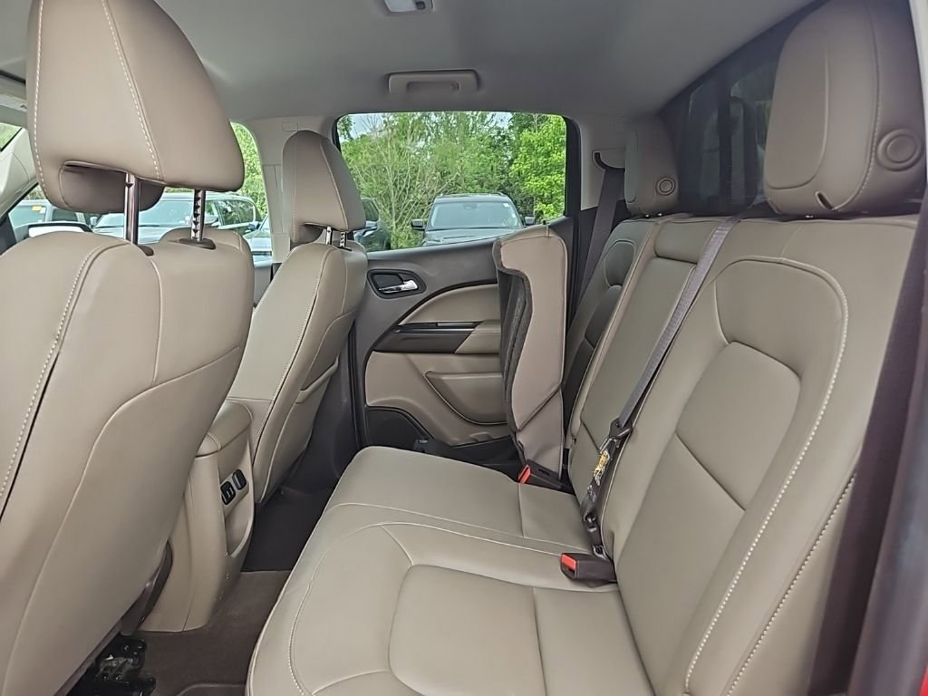 Used 2016 GMC Canyon SLT w/ Driver Alert Package image 15