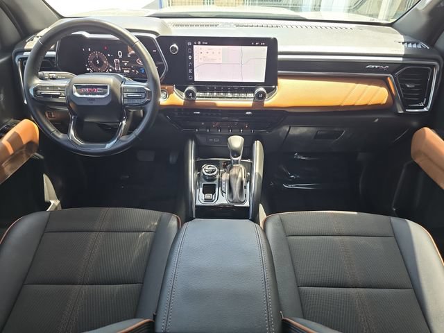 Certified 2025 GMC Canyon AT4 w/ Nightfall Edition AWD/4WD image 11