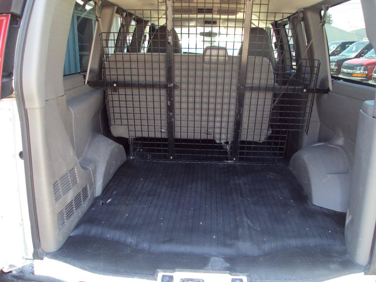 Used 2014 Chevrolet Express 1500 LS AWD/4WD image 8