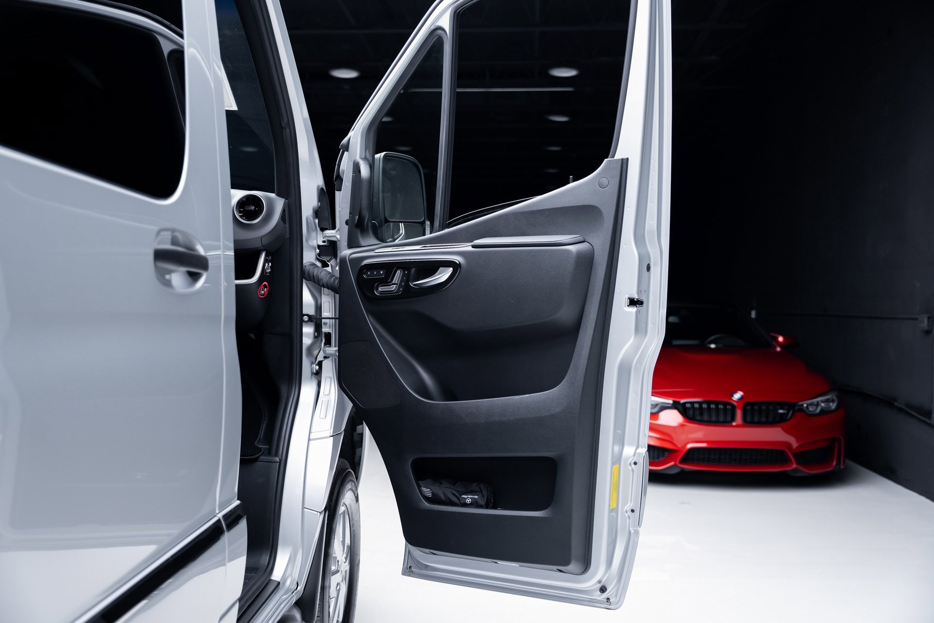 Used 2022 Mercedes-Benz Sprinter 144 Cargo image 56