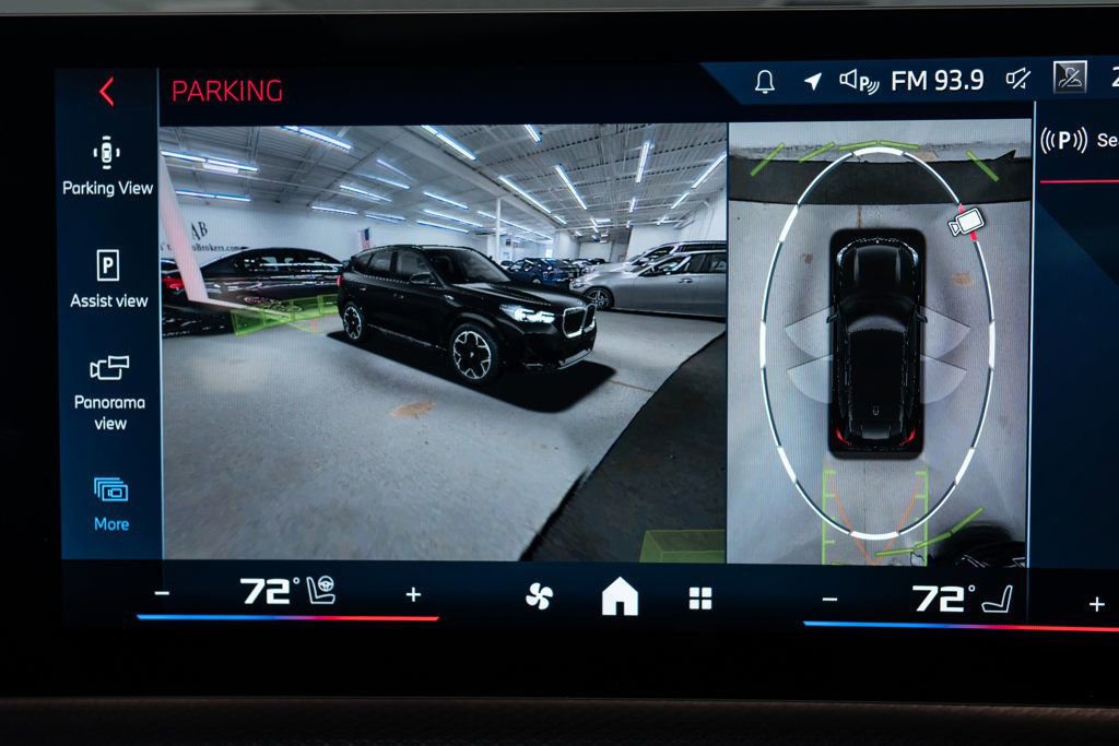 Used 2024 BMW X1 w/ M Sport Line w/ Premium Package image 26