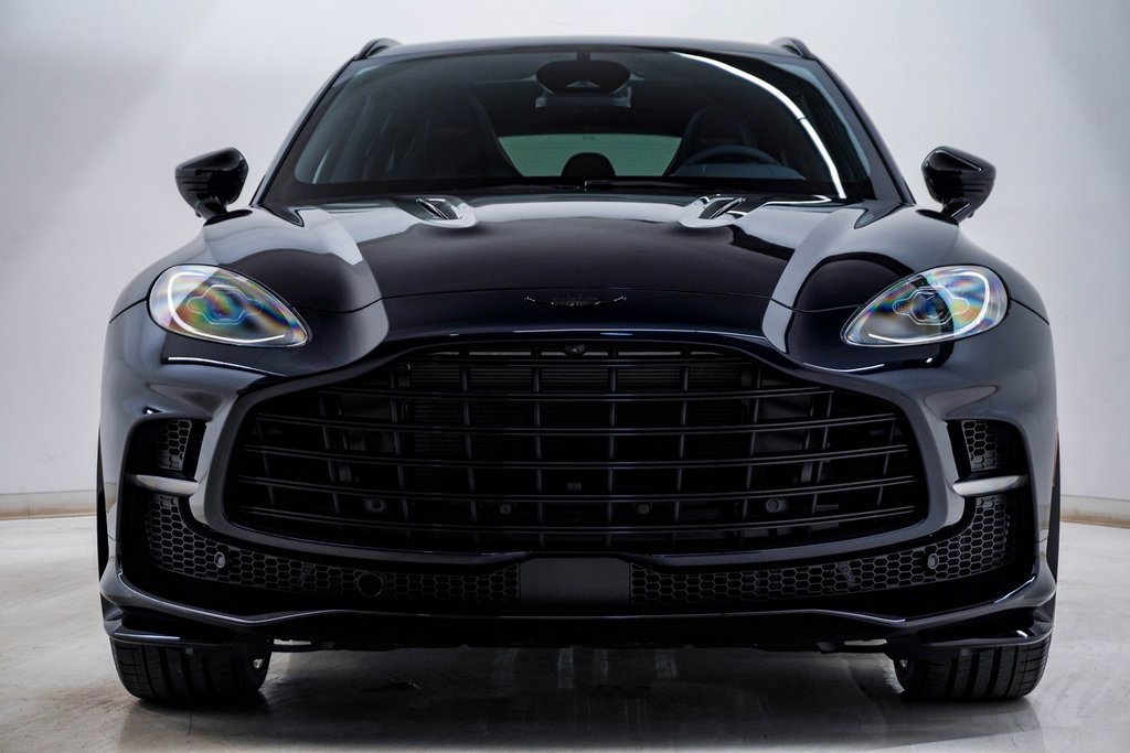 New 2026 Aston Martin DBX 707 image 5