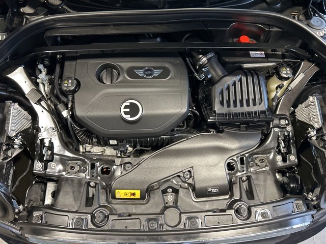 Used 2023 MINI Cooper Countryman SE w/ Storage Package image 39