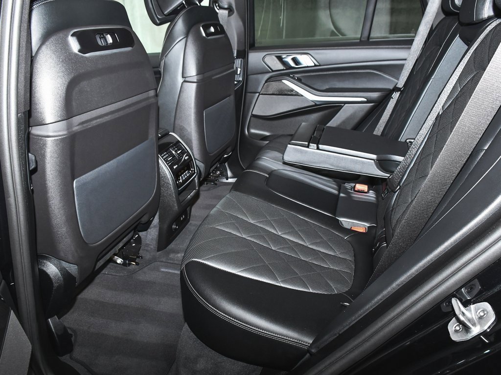 Used 2026 BMW X5 M60i image 65