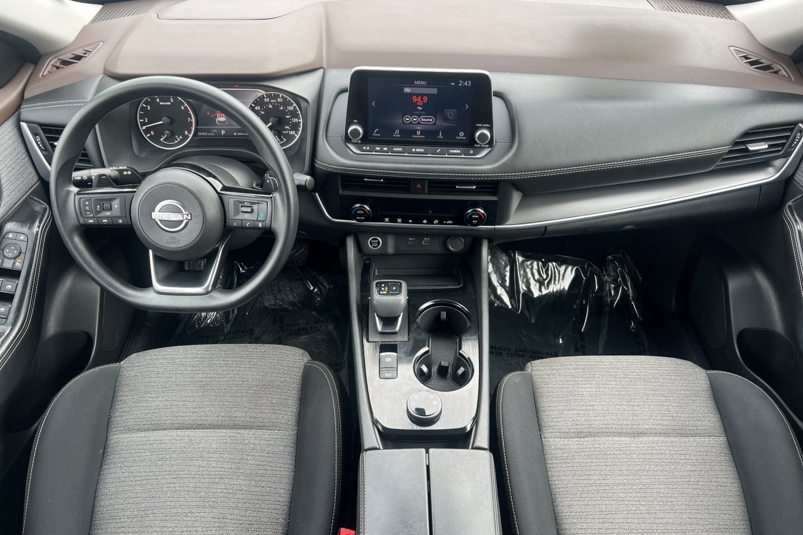 Used 2023 Nissan Rogue SV AWD/4WD image 10