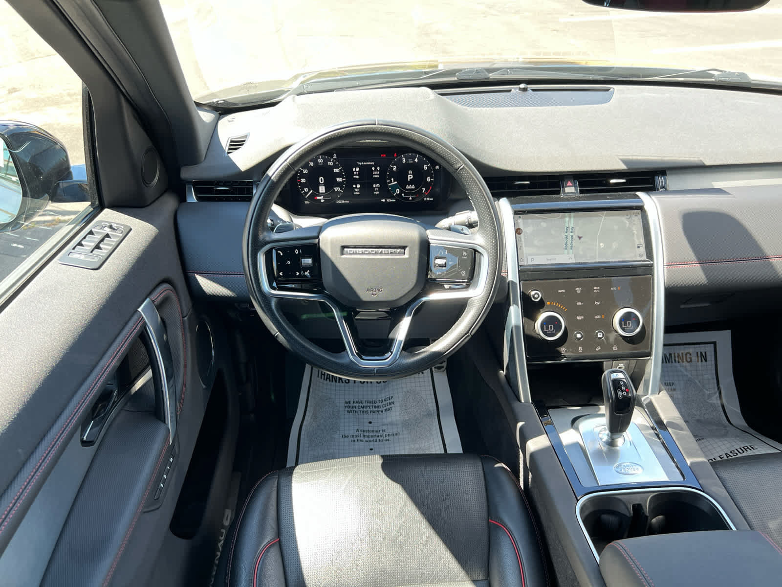 Used 2022 Land Rover Discovery Sport SE R-Dynamic AWD/4WD image 2