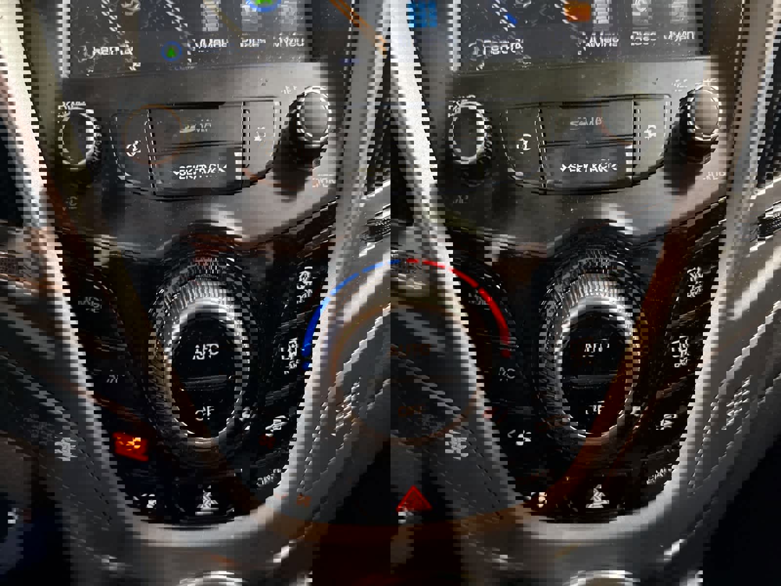 Used 2016 Hyundai Veloster w/ Option Group 03 image 21