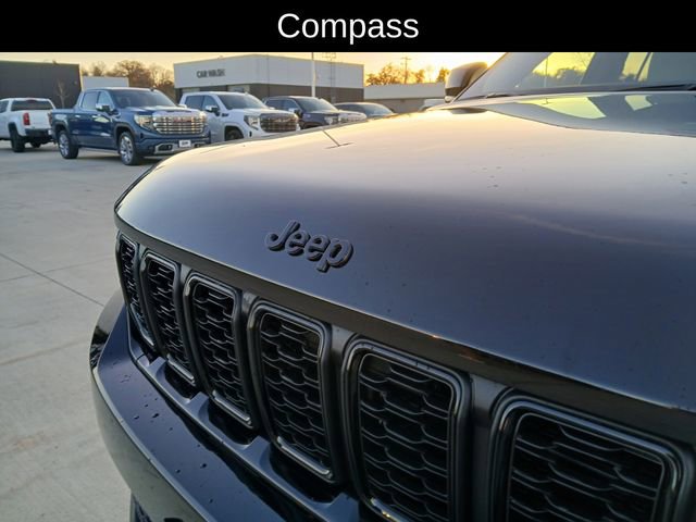 New 2025 Jeep Grand Cherokee Limited image 33