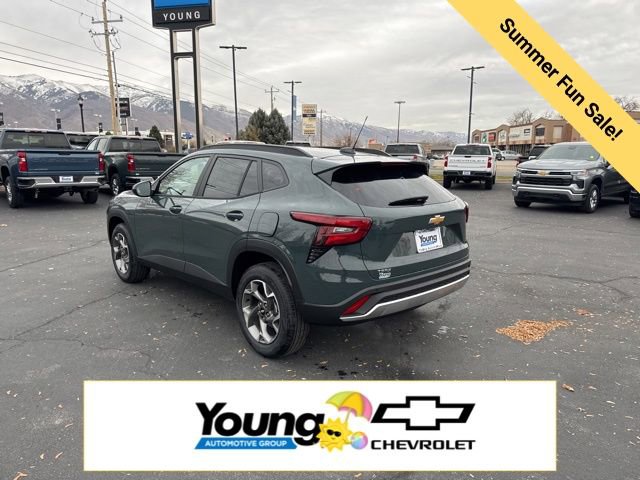 New 2026 Chevrolet Trax LT w/ Driver Confidence Package FWD image 5