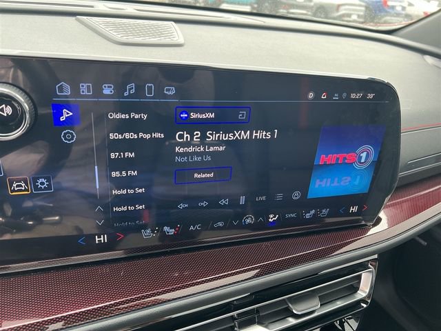 Certified 2025 Chevrolet Traverse RS w/ LPO, Floor Liner Package image 14