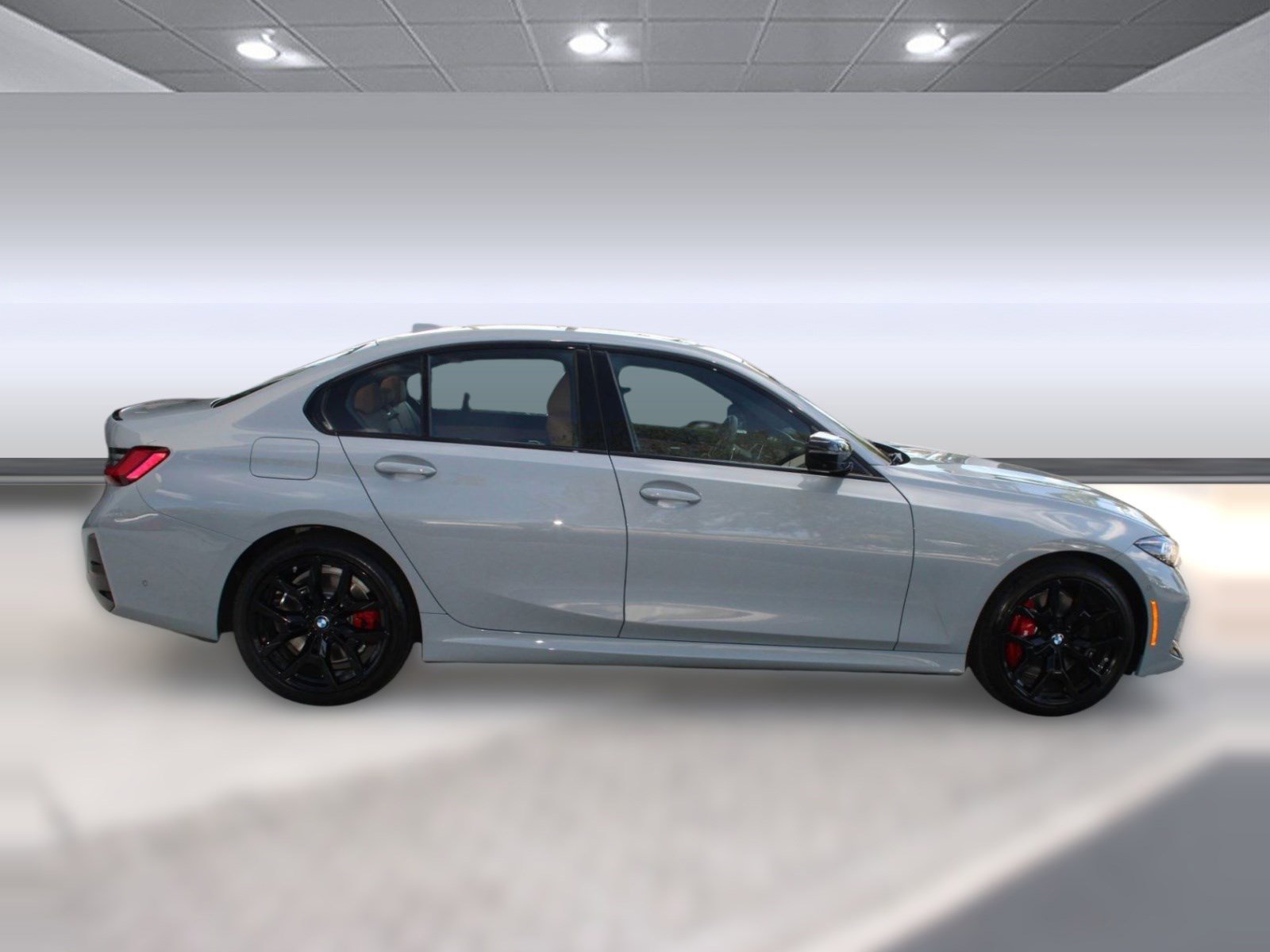 Used 2026 BMW 330i Sedan w/ M Sport Package RWD image 8