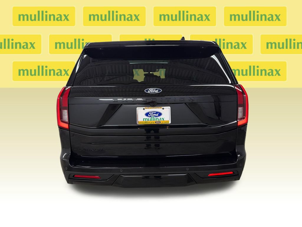 New 2027 Ford Expedition Platinum w/ Stealth Appearance Package RWD image 7