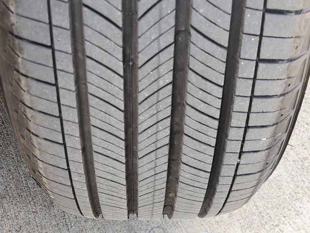 Certified 2024 Chevrolet Equinox LT w/ LPO, Floor Liner Package image 11