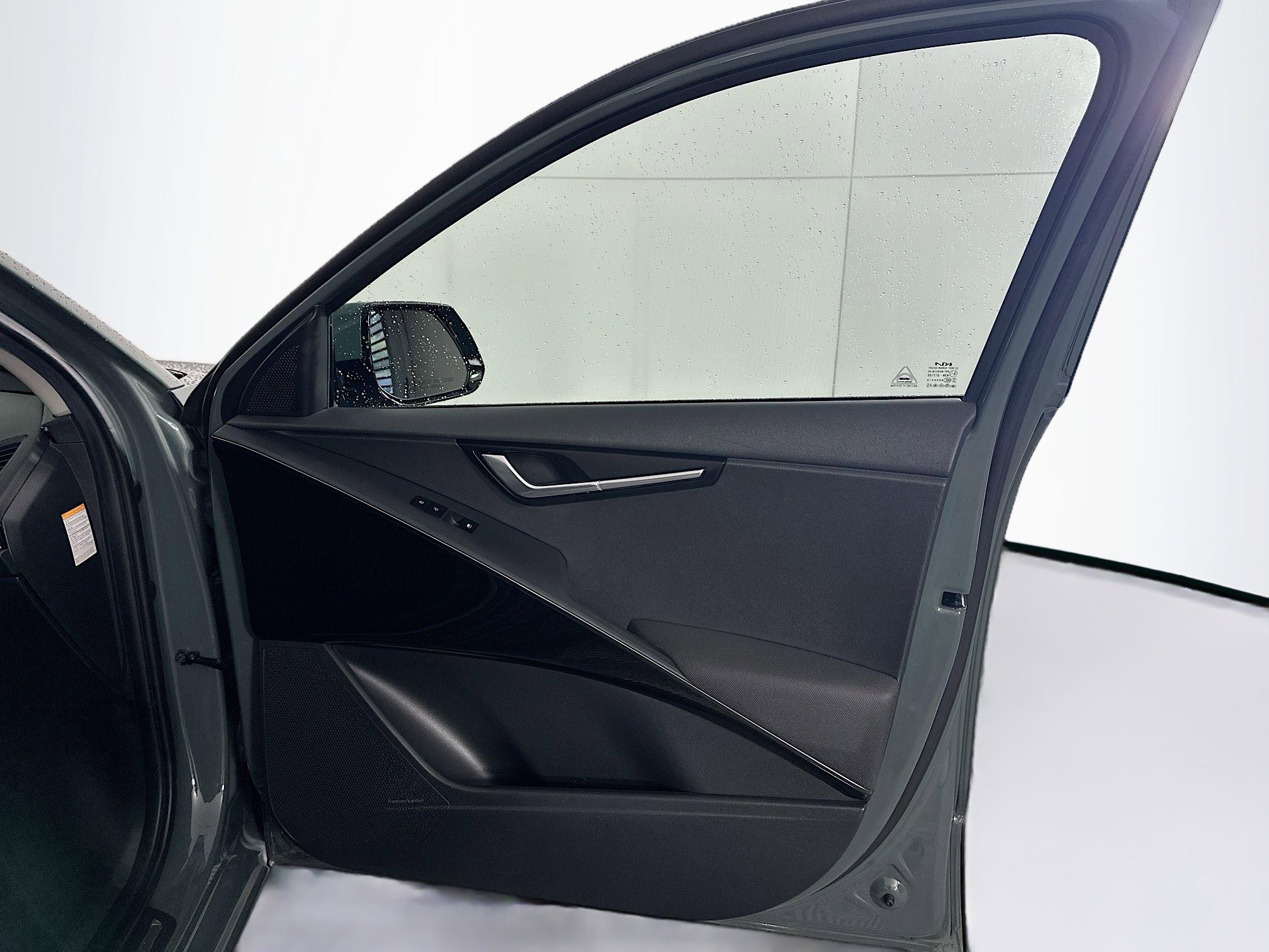 Used 2023 Kia Niro Wave w/ Wave Preserve Package FWD image 33
