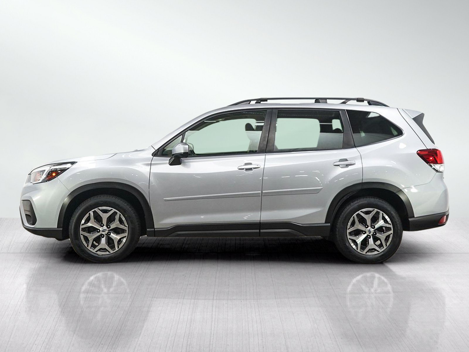 Used 2020 Subaru Forester Premium AWD/4WD image 2