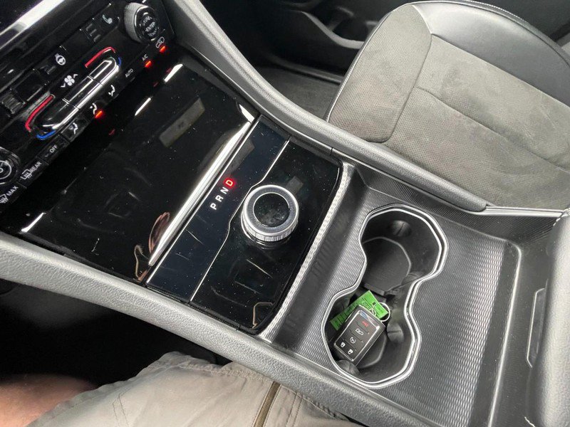 Used 2024 Jeep Grand Cherokee Altitude AWD/4WD image 43
