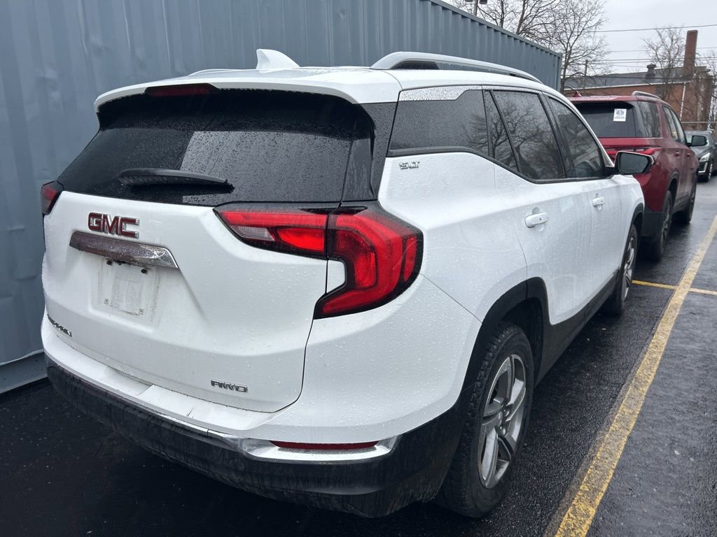 Used 2019 GMC Terrain SLT w/ Preferred Package image 3