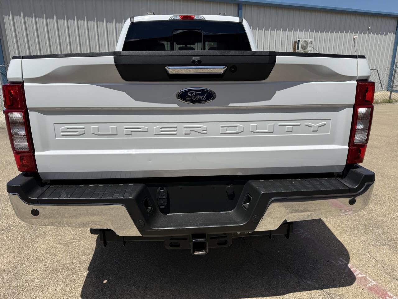 Used 2022 Ford F250 Lariat image 7