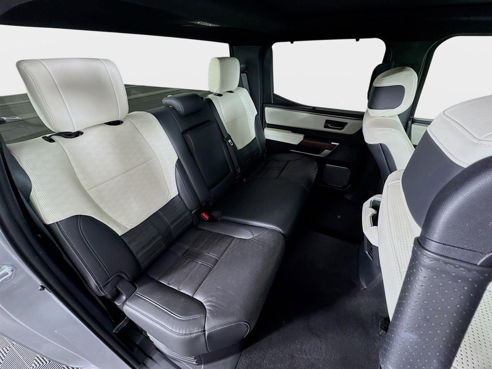 Used 2023 Toyota Tundra Capstone image 28