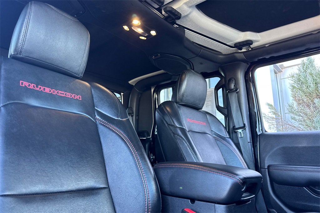 Used 2022 Jeep Gladiator Rubicon w/ LED Lighting Group image 17