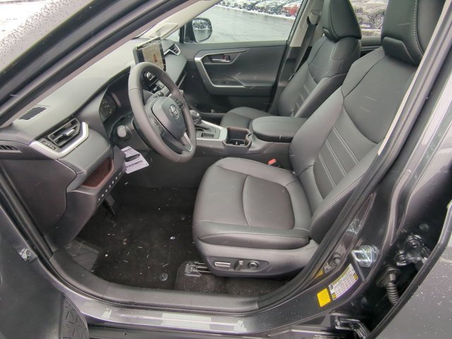 Used 2025 Toyota RAV4 Limited image 8