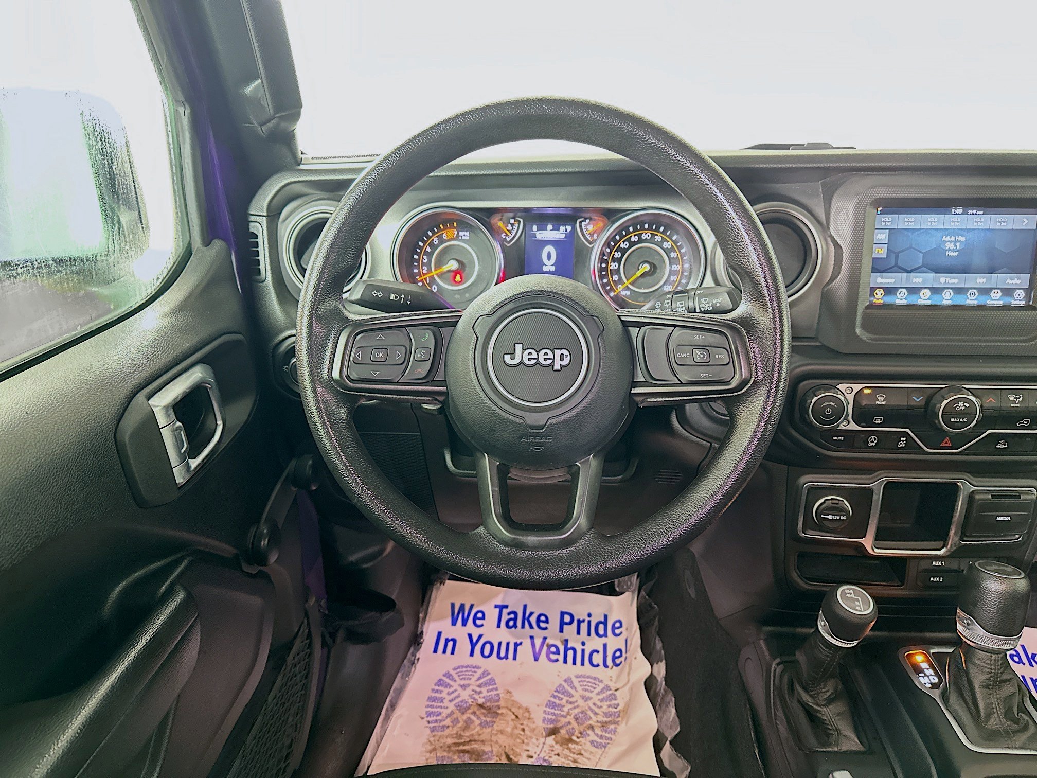 Used 2023 Jeep Wrangler Willys image 20