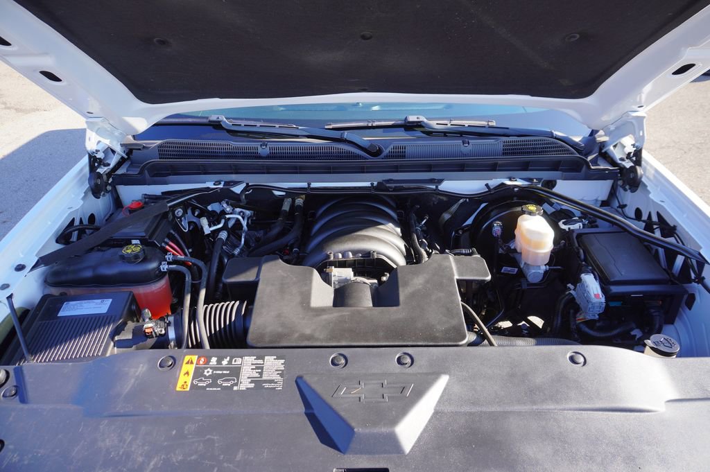 Used 2018 Chevrolet Silverado 1500 LT w/ All Star Edition image 31