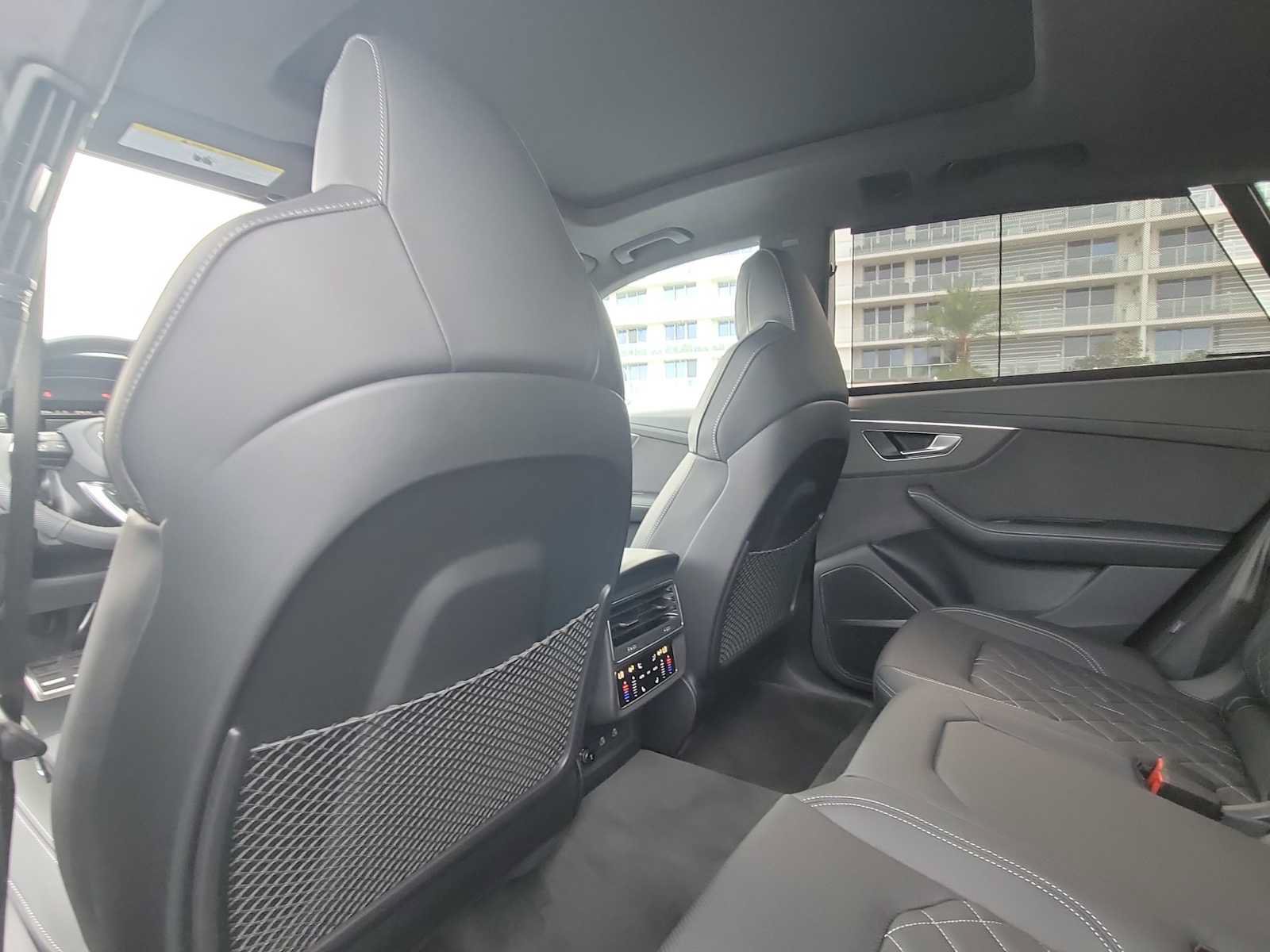 New 2026 Audi SQ8 Prestige AWD/4WD image 17