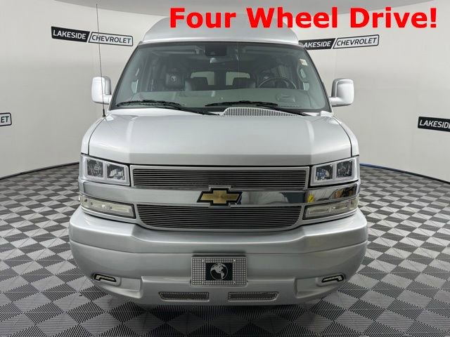 New 2024 Chevrolet Express 2500 Extended image 9