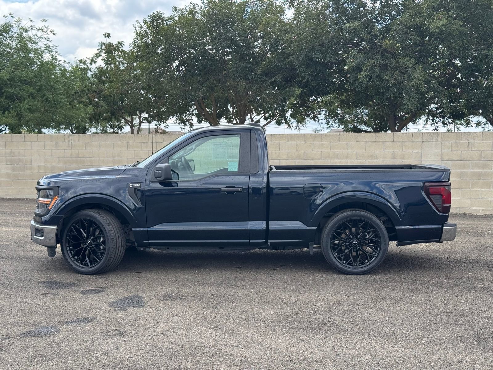 Used 2024 Ford F150 XL w/ Equipment Group 103A High RWD image 11