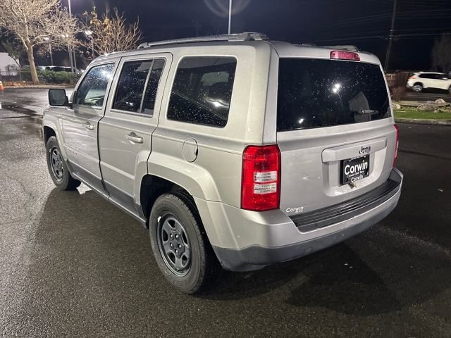 Used 2016 Jeep Patriot Sport w/ Power Value Group image 4