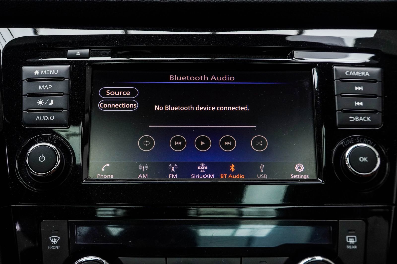 Used 2018 Nissan Rogue SL w/ Premium Package FWD image 26