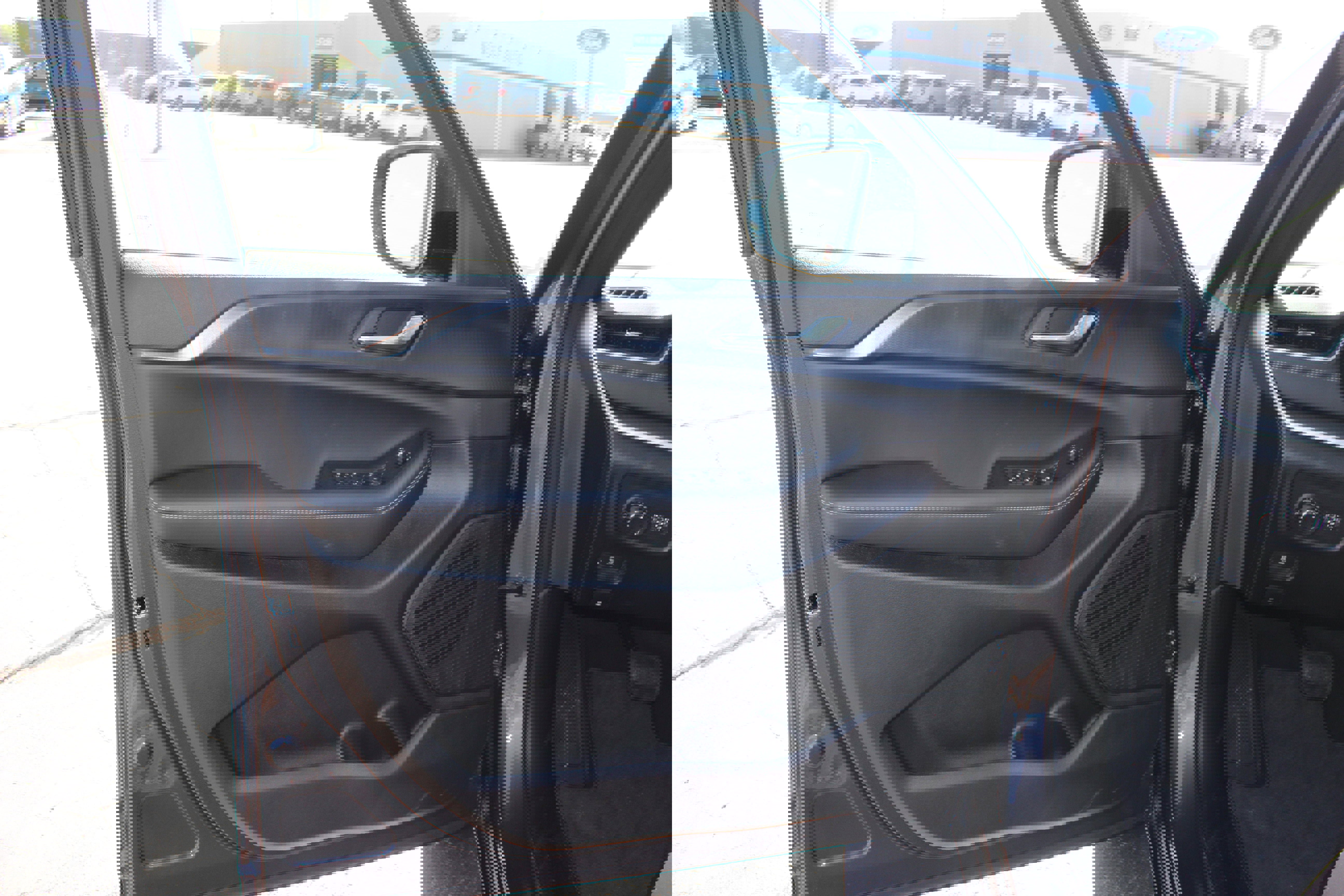 New 2025 Jeep Grand Cherokee Altitude image 19