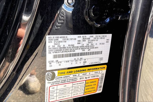 Used 2024 Ford Expedition XLT image 14