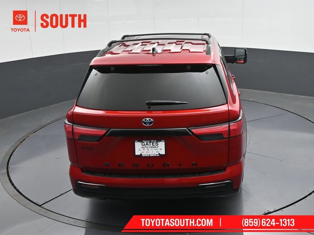 Used 2023 Toyota Sequoia Platinum AWD/4WD image 41