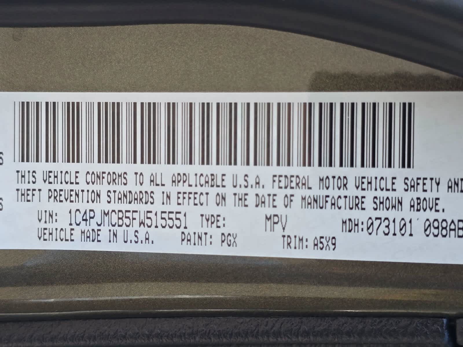 Used 2015 Jeep Cherokee Latitude w/ Cold Weather Group AWD/4WD image 30