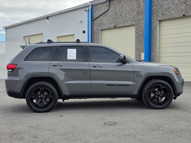 Used 2019 Jeep Grand Cherokee Laredo AWD/4WD image 6