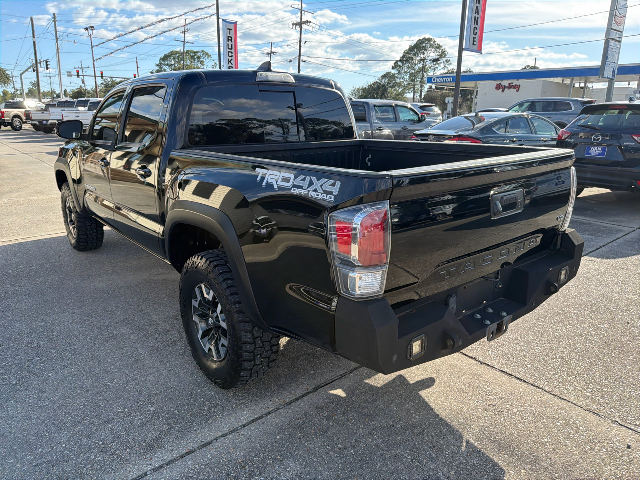 Used 2021 Toyota Tacoma TRD Off-Road w/ Technology Package image 6