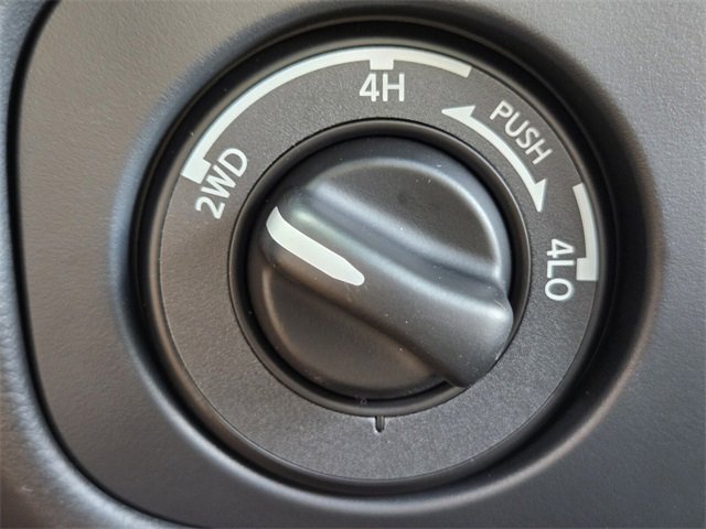 New 2026 Nissan Frontier PRO-4X image 17
