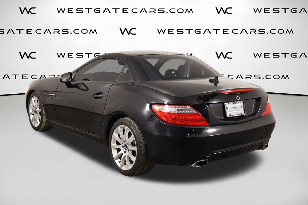 Used 2016 Mercedes-Benz SLK 300 image 34