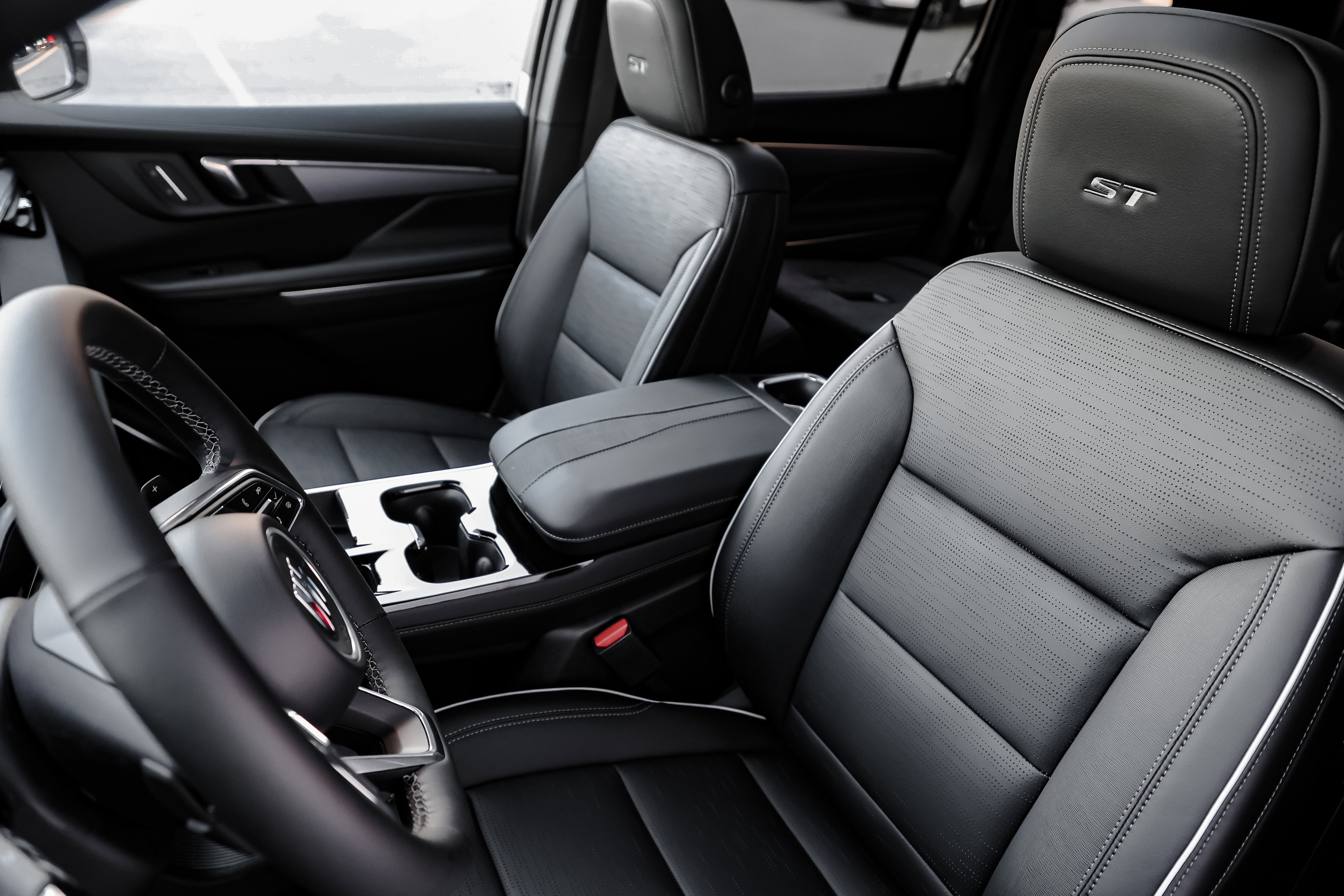 New 2026 Buick Enclave Sport Touring w/ Power Package image 16