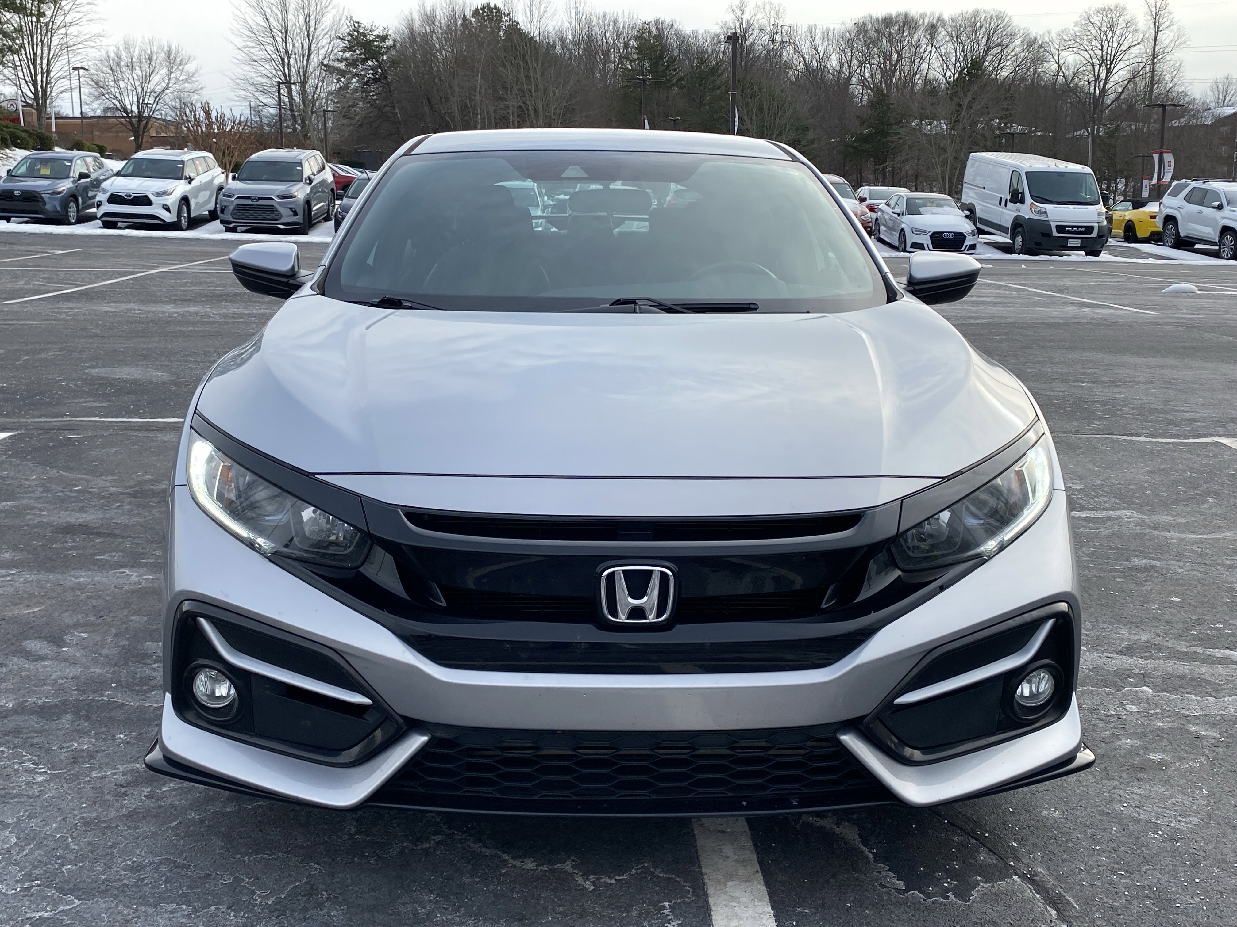 Used 2021 Honda Civic Sport image 2