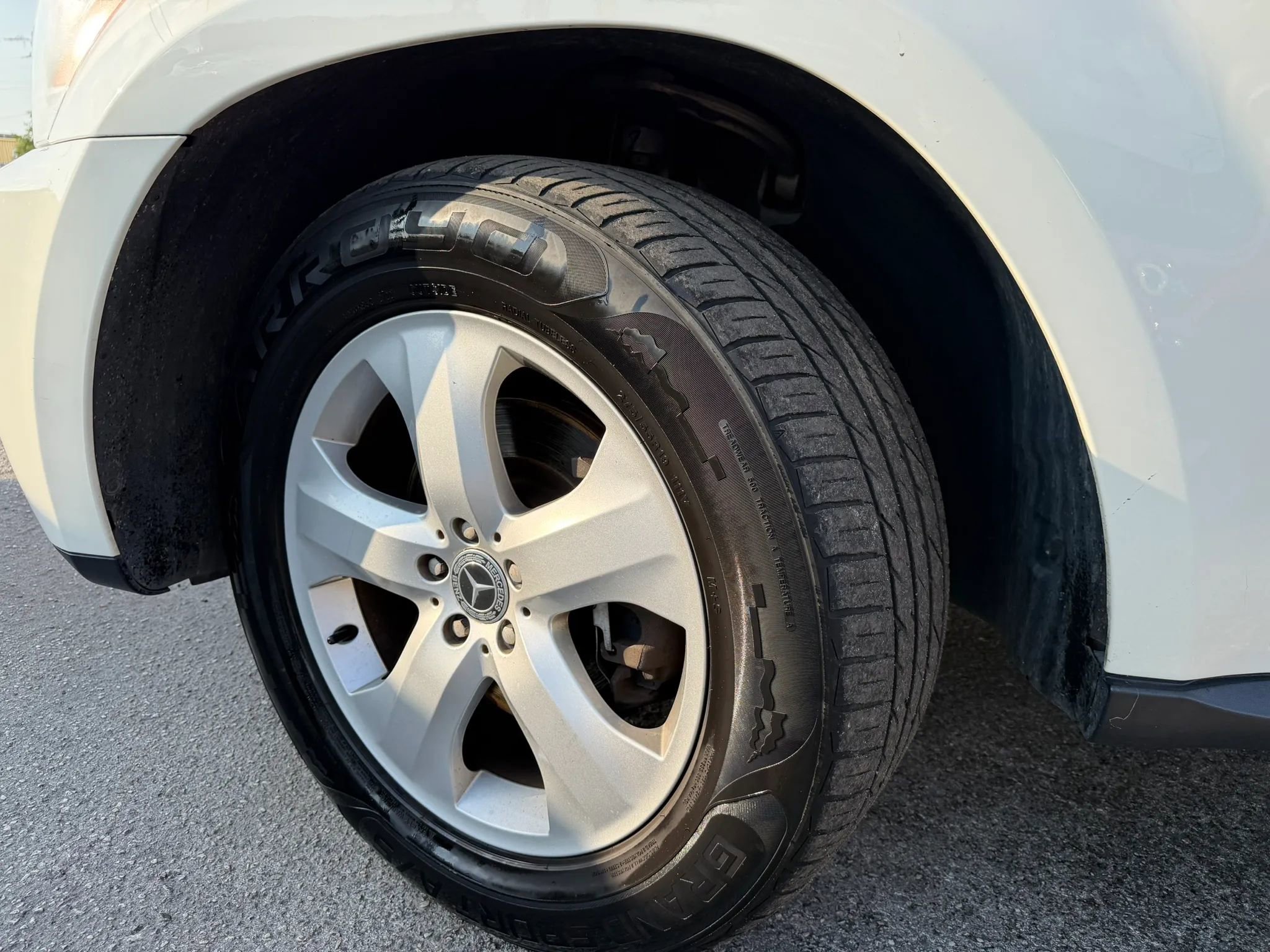 Used 2010 Mercedes-Benz GL 450 4MATIC image 19