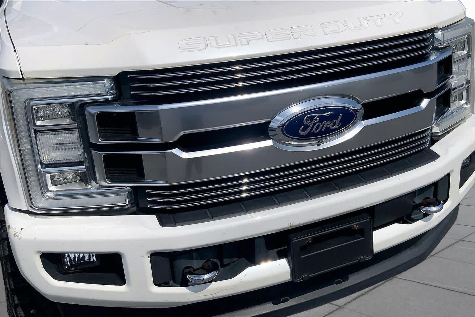 Used 2019 Ford F250 Limited w/ FX4 Off-Road Package AWD/4WD image 30