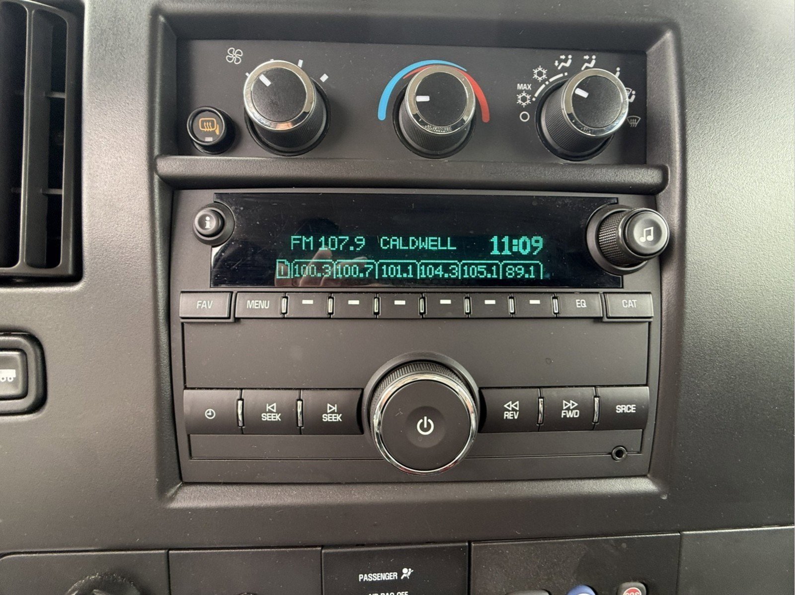 Used 2024 Chevrolet Express 2500 Work Van w/ Driver Convenience Package image 16