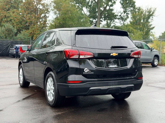 Used 2024 Chevrolet Equinox LT FWD image 6